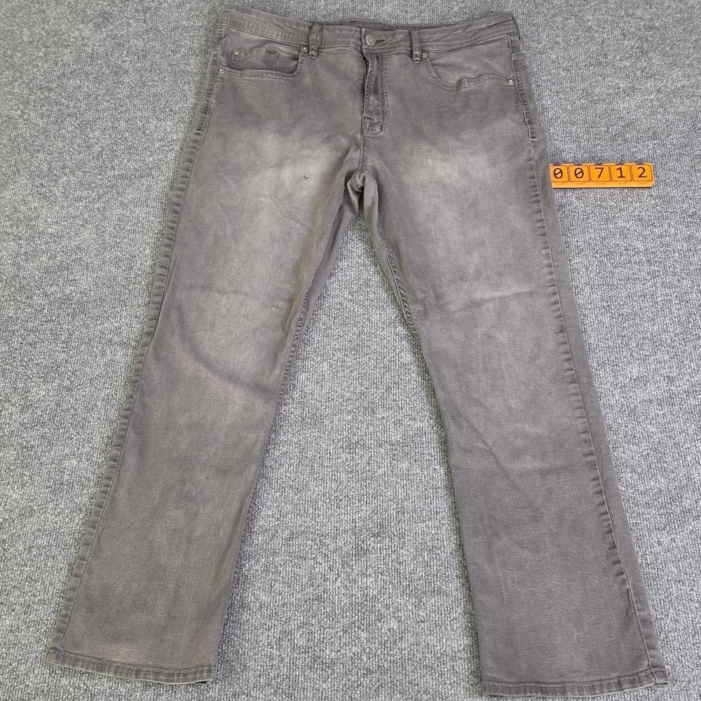 Buffalo David Bitton Gray Driven-X Basic Straight Stretch Jeans. Size 38 x 32